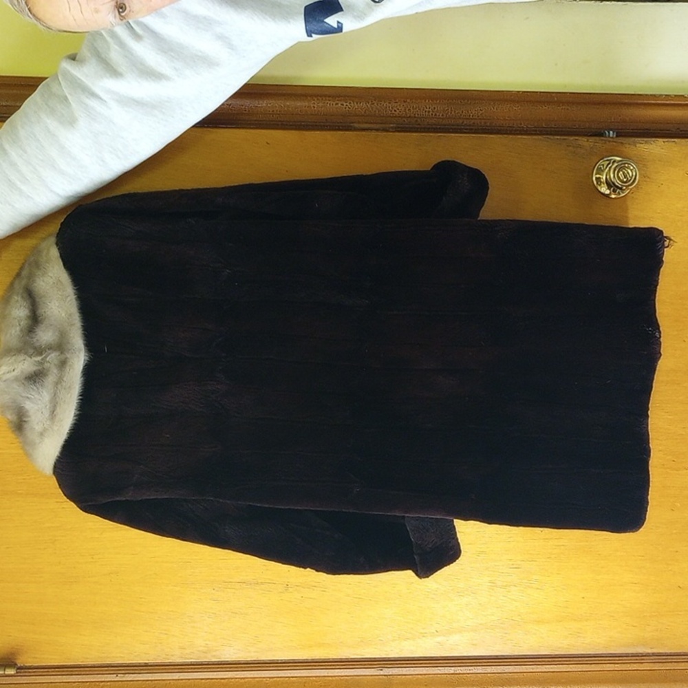 Flemington Fur chocolate brown fur coat with tan mink collar, satin lining - Picture 3 of 6